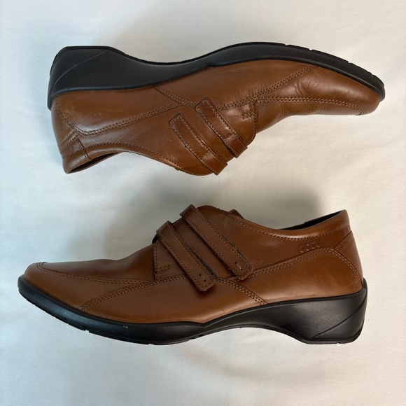 Ecco Light Leather Loafers Low Heel Comfort Derby Shoes Brown Sz US 8-8.5 EU 39 - Picture 10 of 15